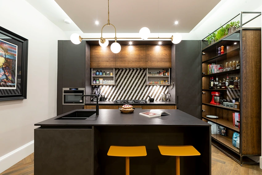 17_BRUCE_ROAD_009 17_BRUCE_ROAD_009